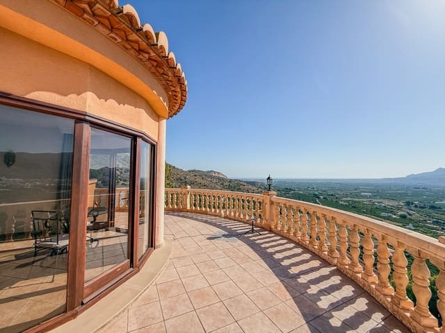 3 Zimmer Villa zu verkaufen in Pego mit Pool Garage - 475.000 € (Ref: 10049979)