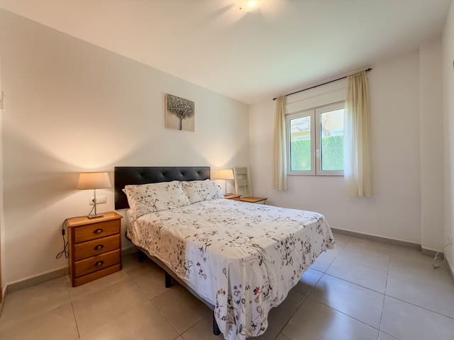 2 soverom Leilighet til salgs i La Sella med svømmebasseng garasje - € 225 000 (Ref: 10061357)