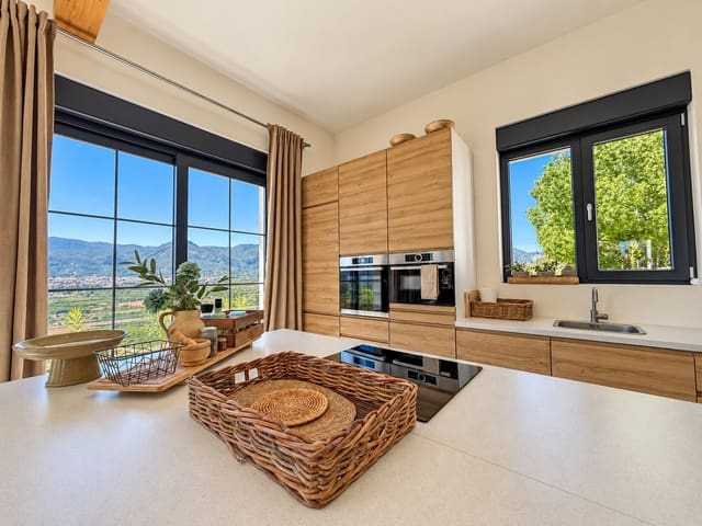 4 quarto Moradia para venda em Pego com piscina - 675 000 € (Ref: 10091081)