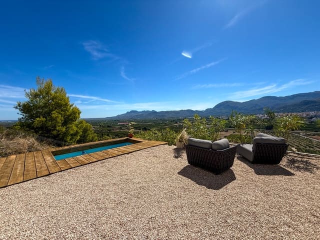 4 quarto Moradia para venda em Pego com piscina - 675 000 € (Ref: 10091081)