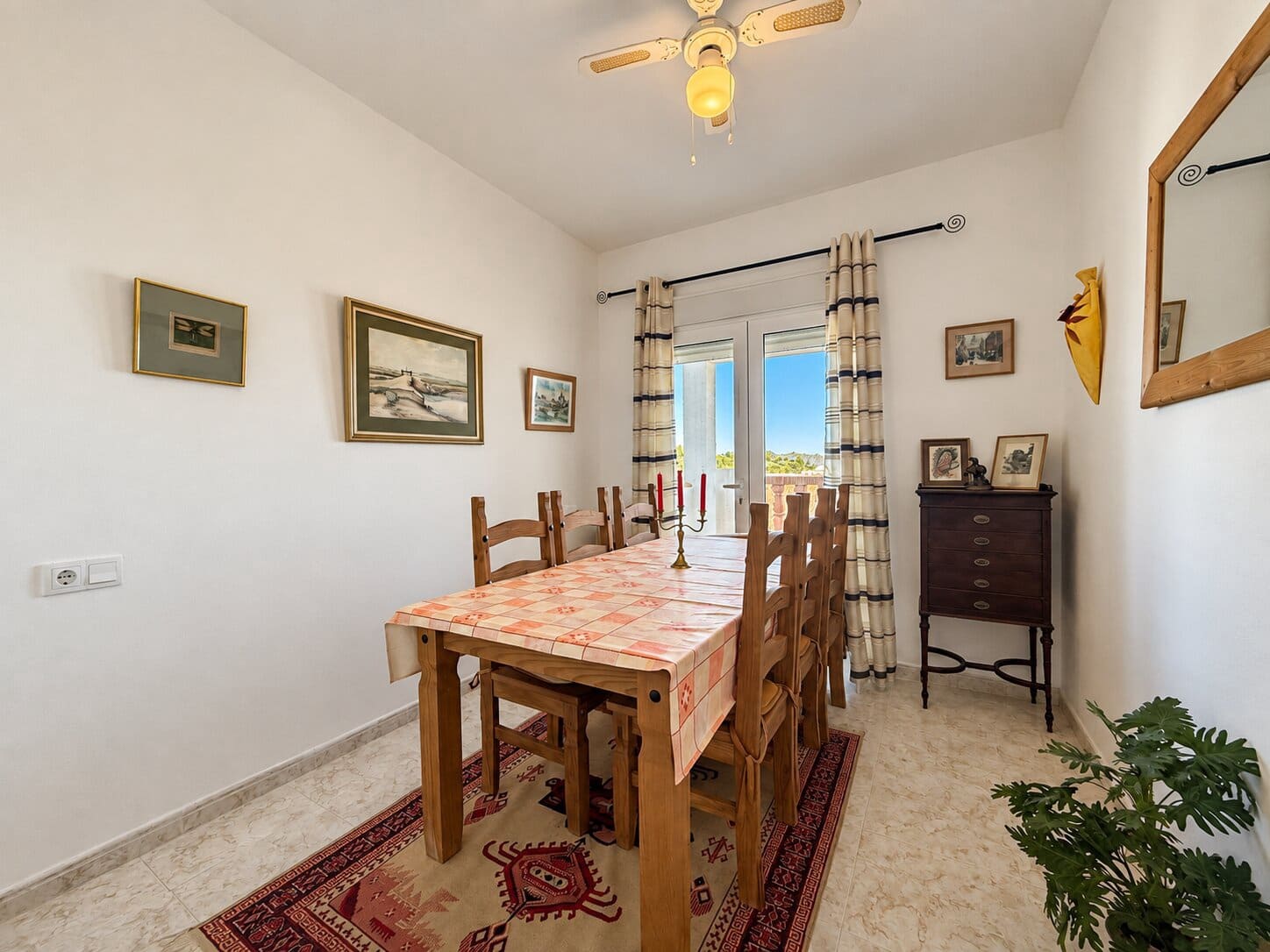 Casa de 3 habitaciones en Pedreguer en venta con piscina garaje - 265.000 € (Ref: 10097651)
