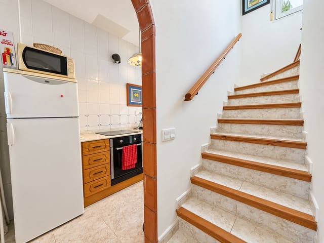 Casa de 3 habitaciones en Pedreguer en venta con piscina garaje - 265.000 € (Ref: 10097651)