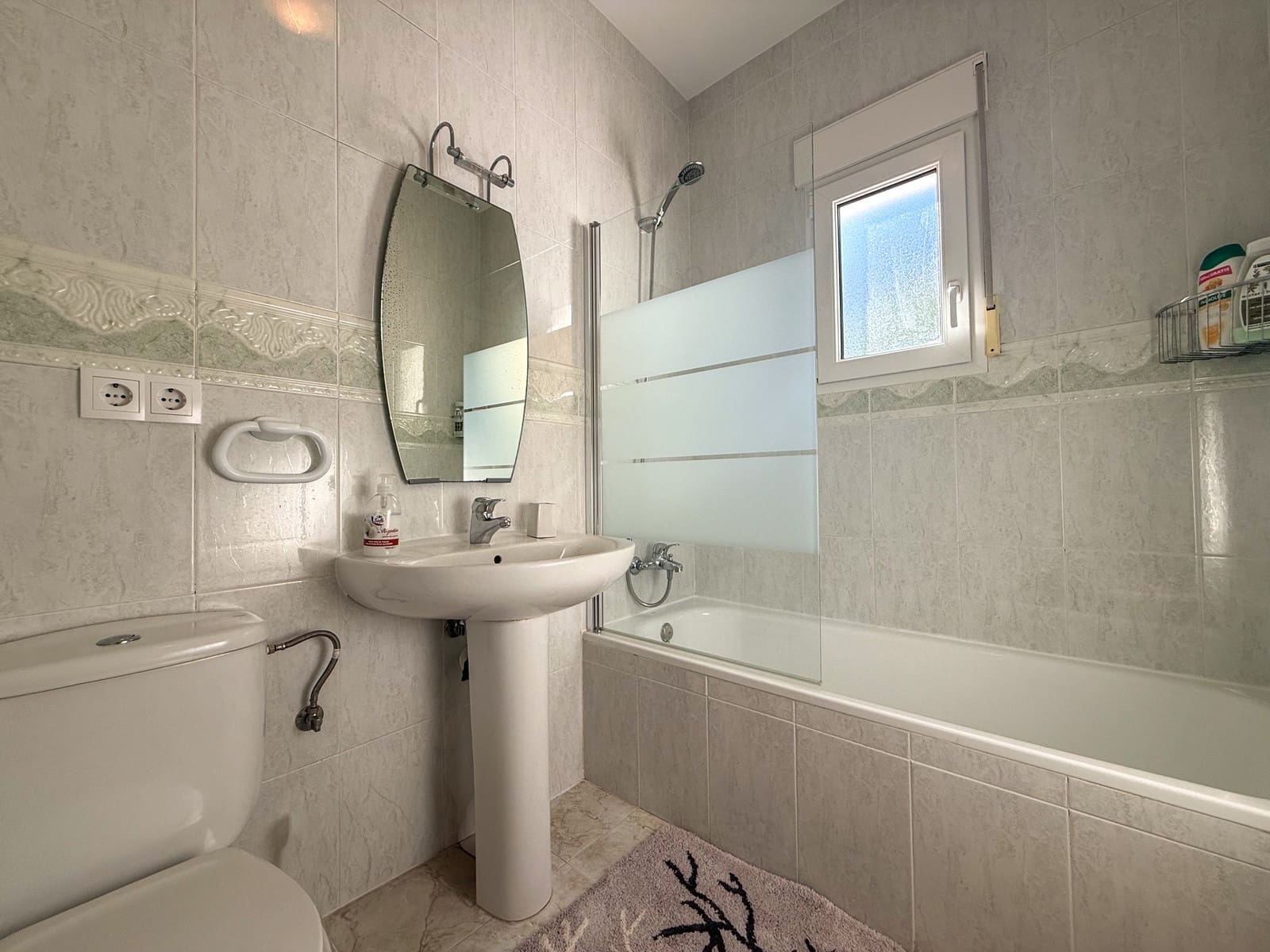 Casa de 3 habitaciones en Pedreguer en venta con piscina garaje - 265.000 € (Ref: 10097651)