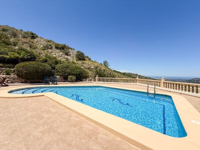 3 bedroom Townhouse for sale in Pedreguer with pool garage - € 265,000 (Ref: 10097651)