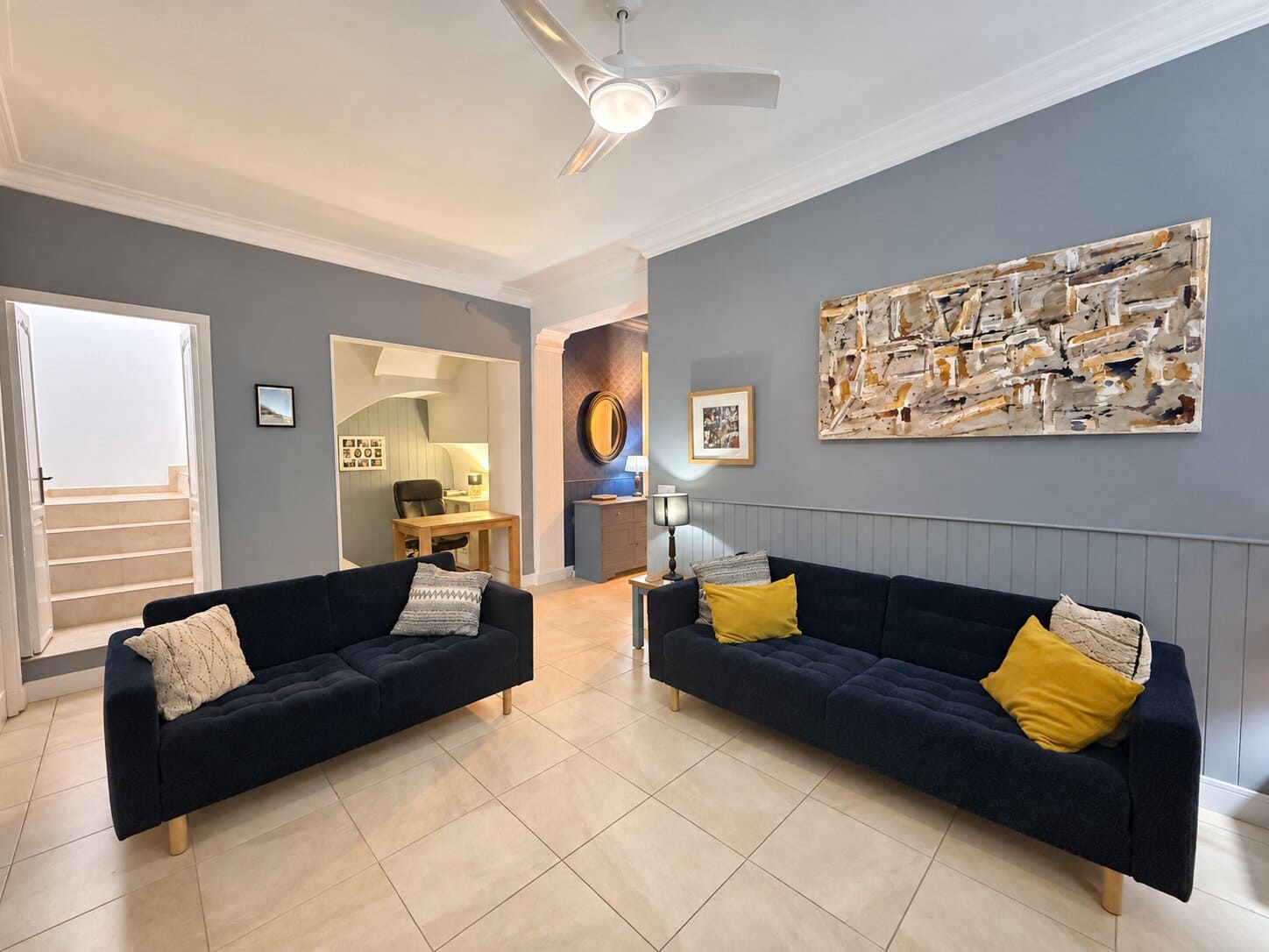 6 bedroom Townhouse for sale in Llosa de Camacho with garage - € 425,000 (Ref: 10099735)