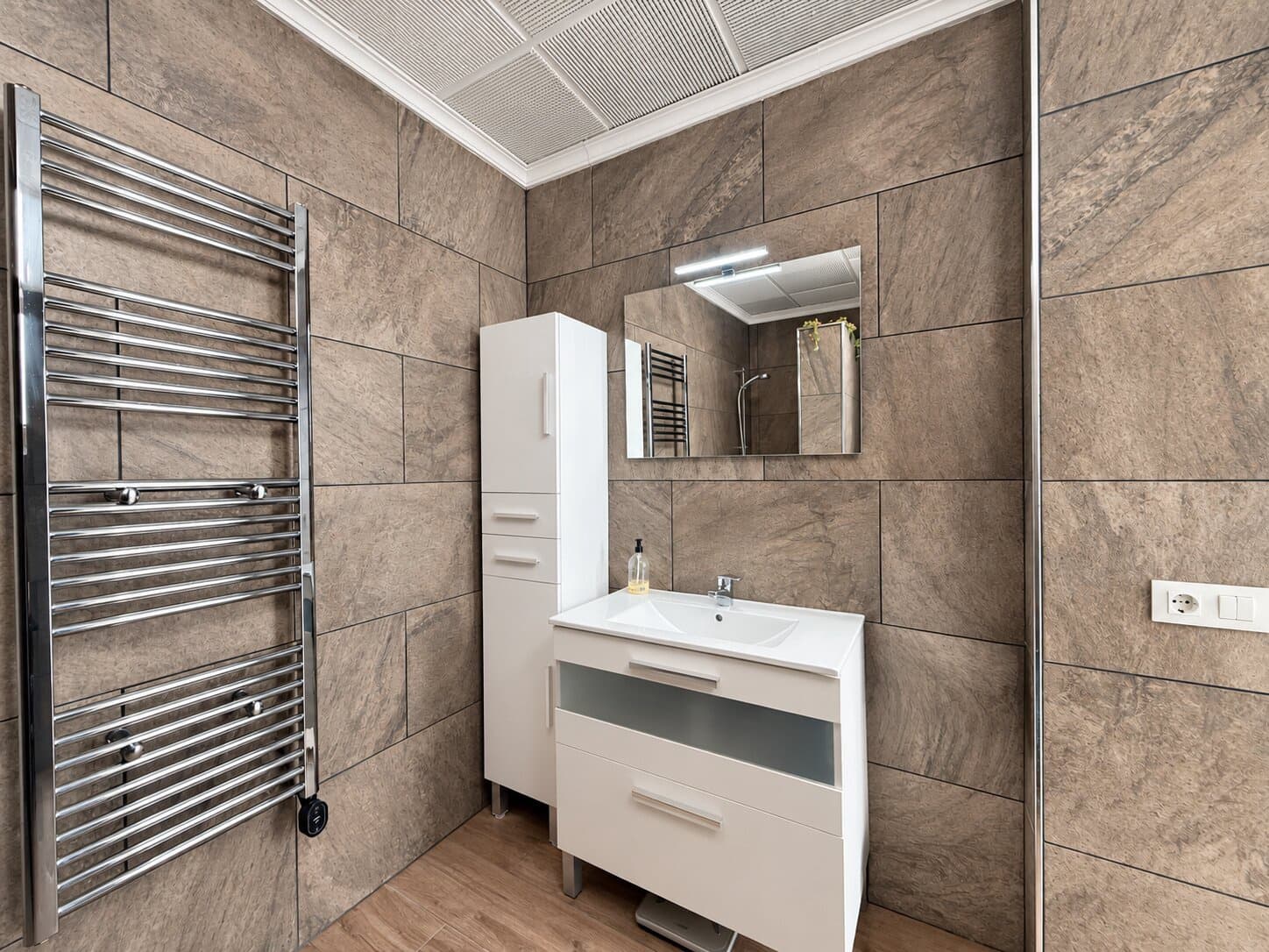 6 slaapkamer Huis te koop in Llosa de Camacho met garage - € 425.000 (Ref: 10099735)