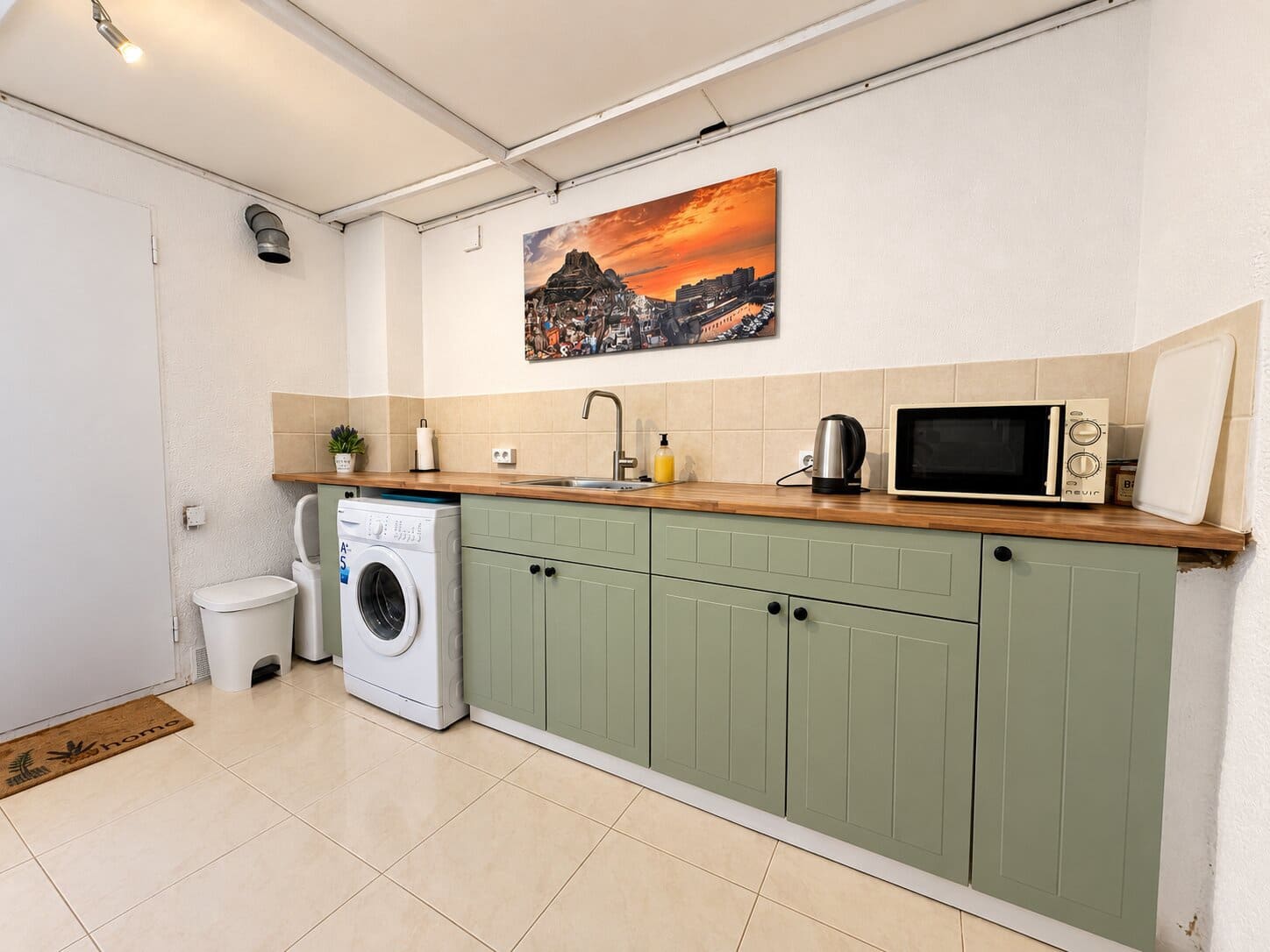 3 bedroom Villa for sale in Orba with pool garage - € 450,000 (Ref: 10110902)