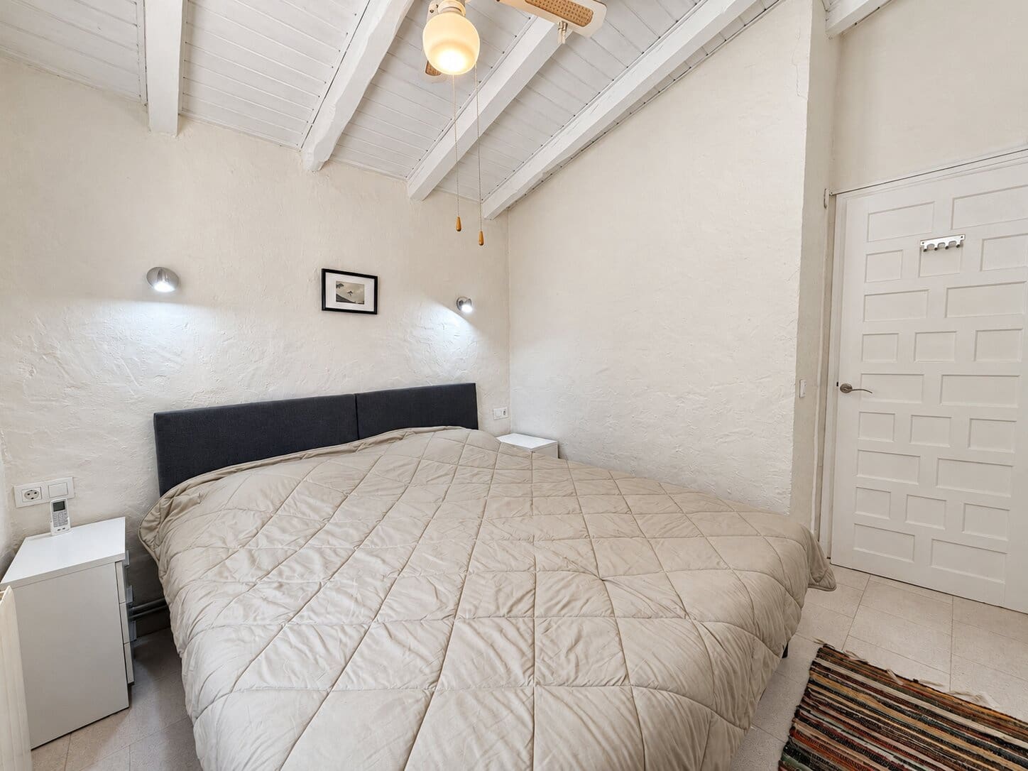 2 soveværelse Villa til salg i Orba med swimmingpool garage - € 425.000 (Ref: 10115443)