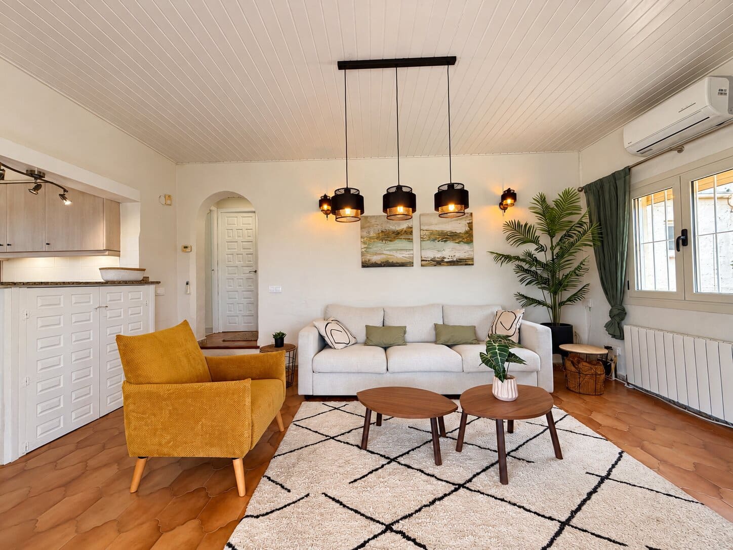 2 soveværelse Villa til salg i Orba med swimmingpool garage - € 425.000 (Ref: 10115443)