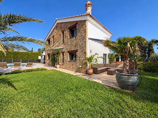 6 sypialnia Willa na sprzedaż w El Montgó, Dénia z basenem - 1 350 000 € (Ref: 10123518)