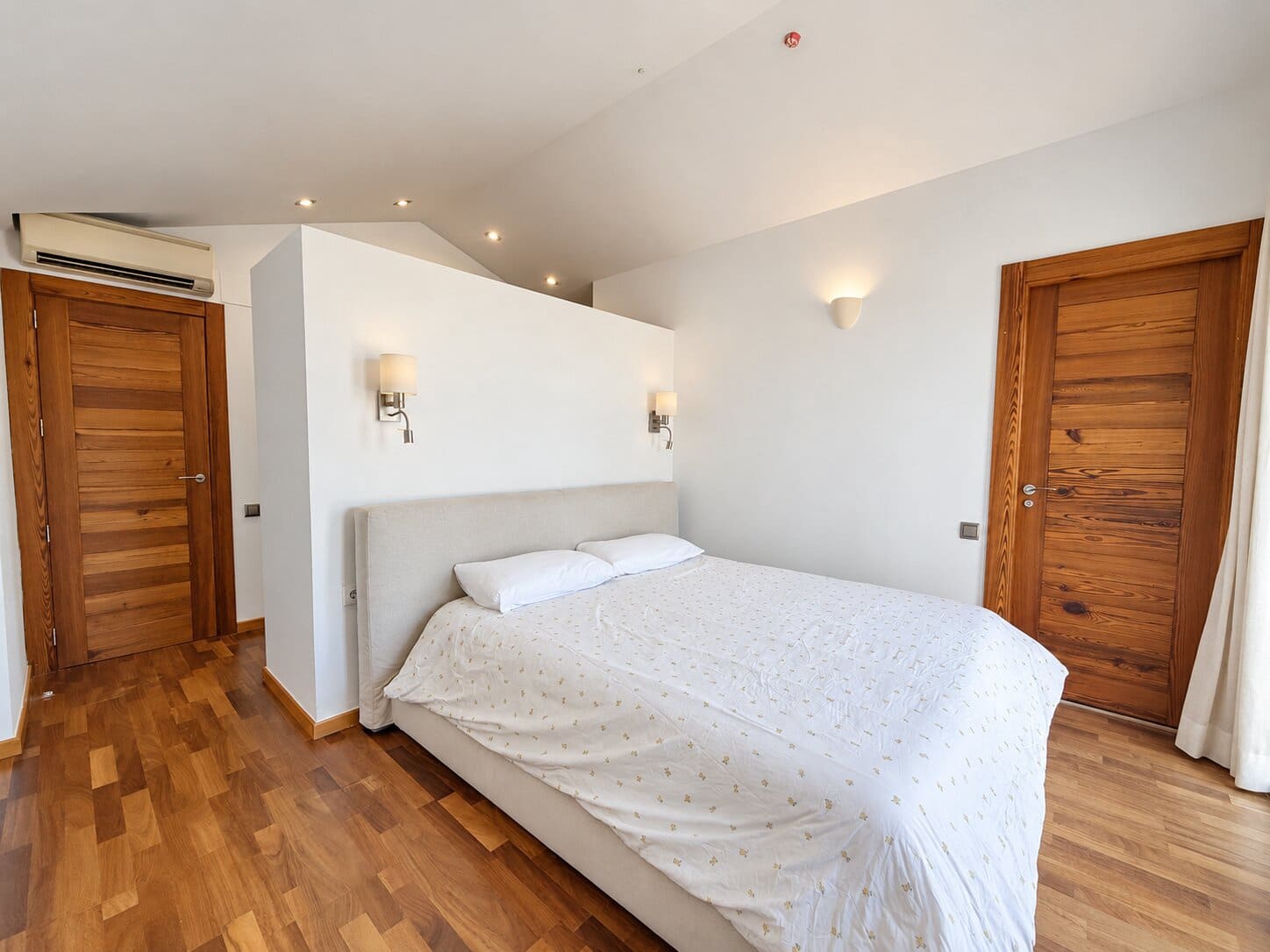 6 sypialnia Willa na sprzedaż w Denia z basenem - 1 350 000 € (Ref: 10123518)