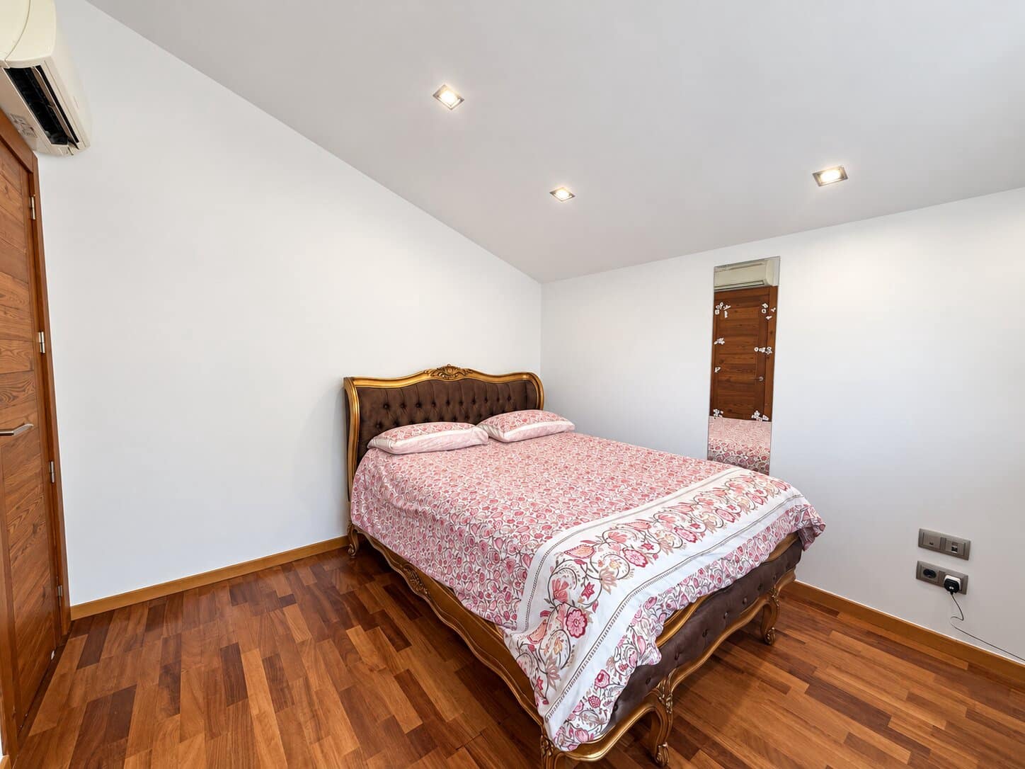 6 sypialnia Willa na sprzedaż w Denia z basenem - 1 350 000 € (Ref: 10123518)