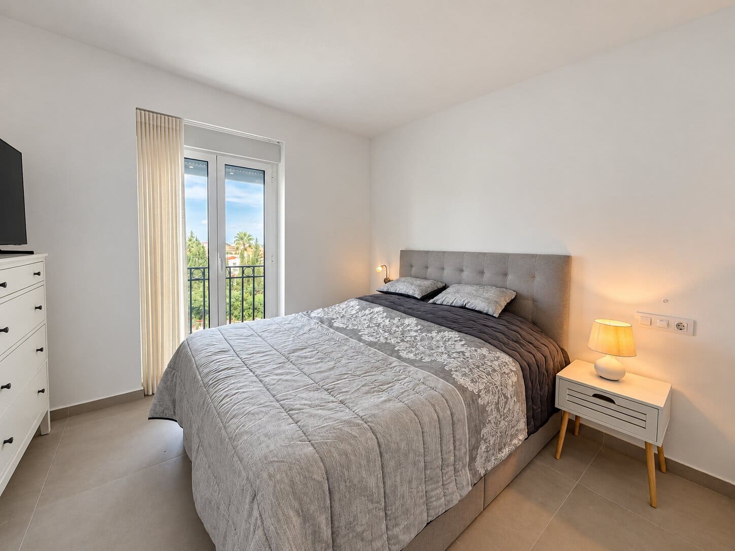 2 soverom Penthouse til salgs i Denia med svømmebasseng garasje - € 350 000 (Ref: 10139295)