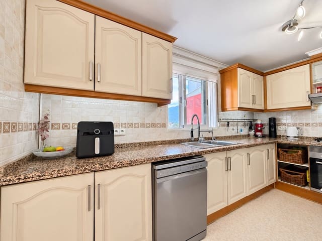 3 chambre Penthouse à vendre à Centro Urbano, Dénia avec garage - 330 000 € (Ref: 10141762)