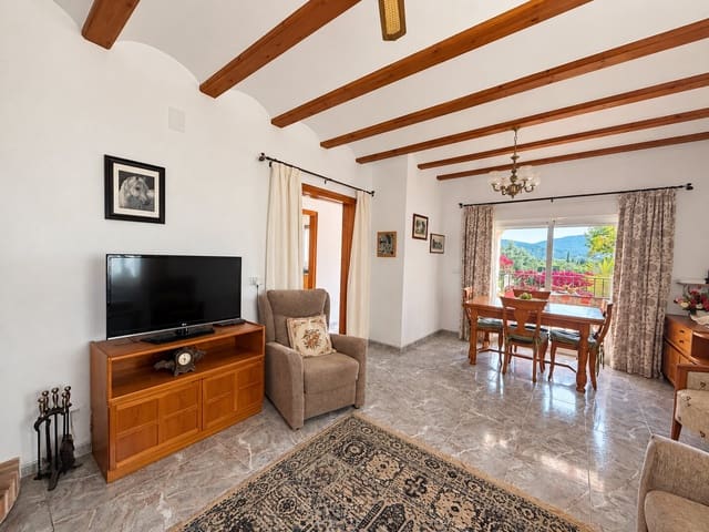 4 soveværelse Villa til salg i Benimeli med garage - € 325.000 (Ref: 10159122)