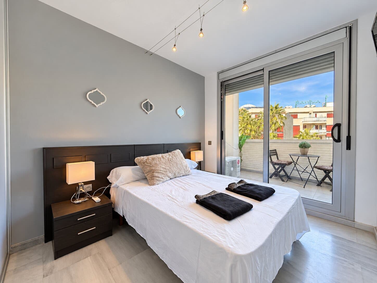 2 bedroom Apartment for sale in Denia with pool garage - € 265,000 (Ref: 10162167)