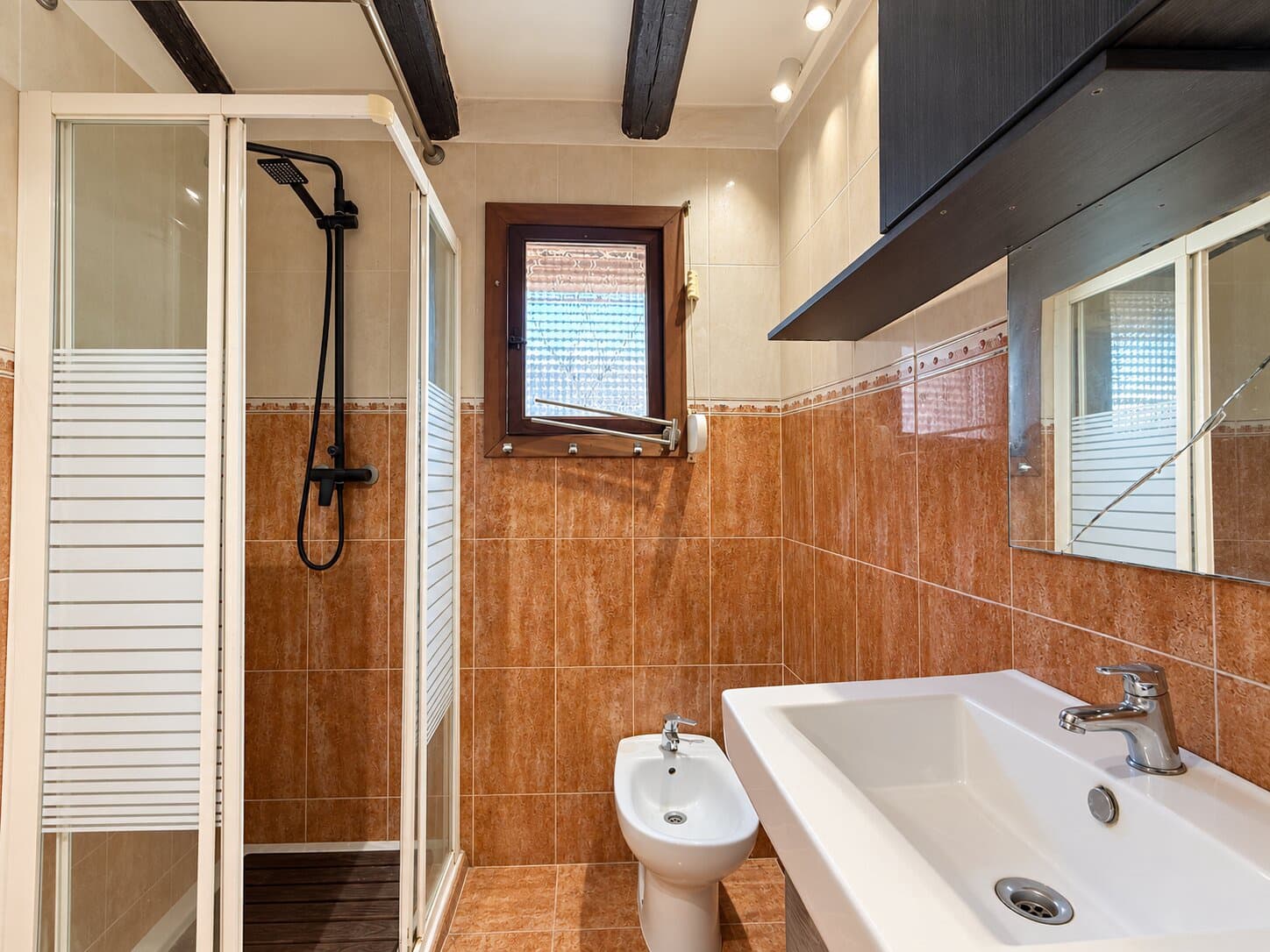 Chalet de 2 habitaciones en Orba en venta con piscina garaje - 280.000 € (Ref: 10168261)