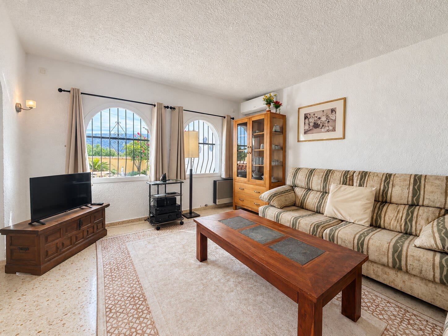 2 sypialnia Willa na sprzedaż w Benidoleig z basenem garażem - 269 000 € (Ref: 10173363)