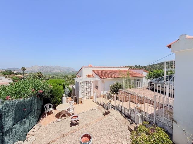 3 Zimmer Villa zu verkaufen in Orba - 269.500 € (Ref: 9095809)