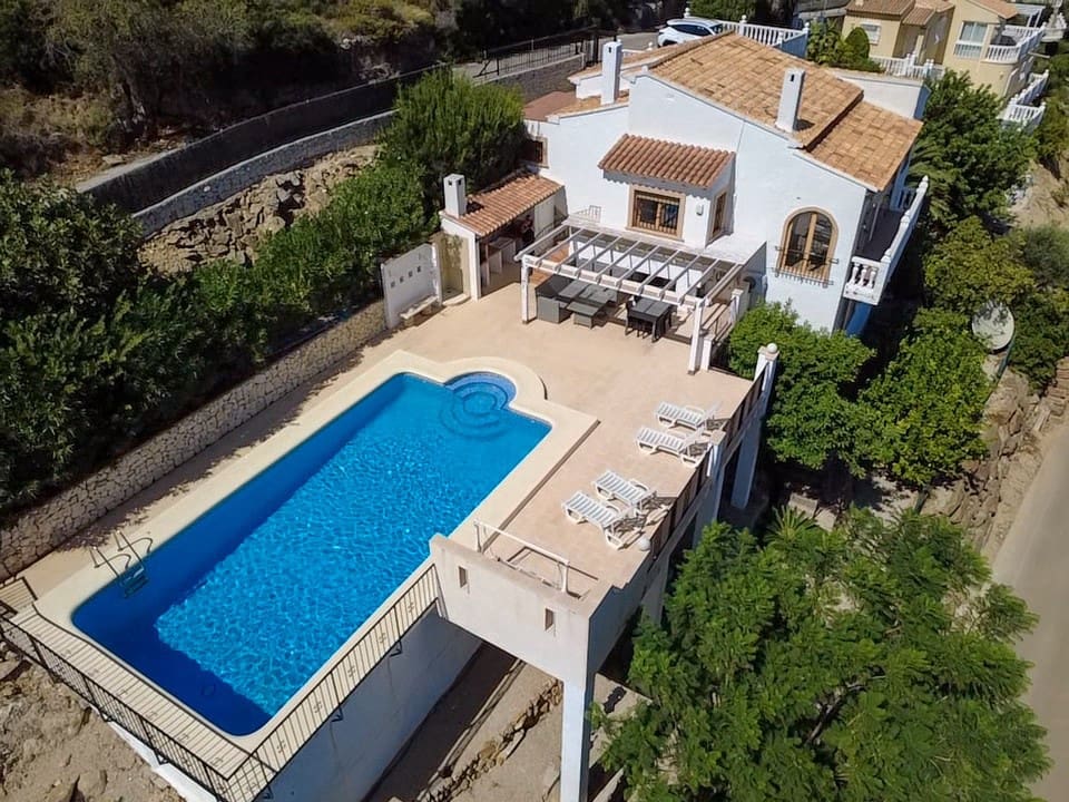 4 quarto Moradia para venda em La Sella com piscina - 635 000 € (Ref: 9242568)