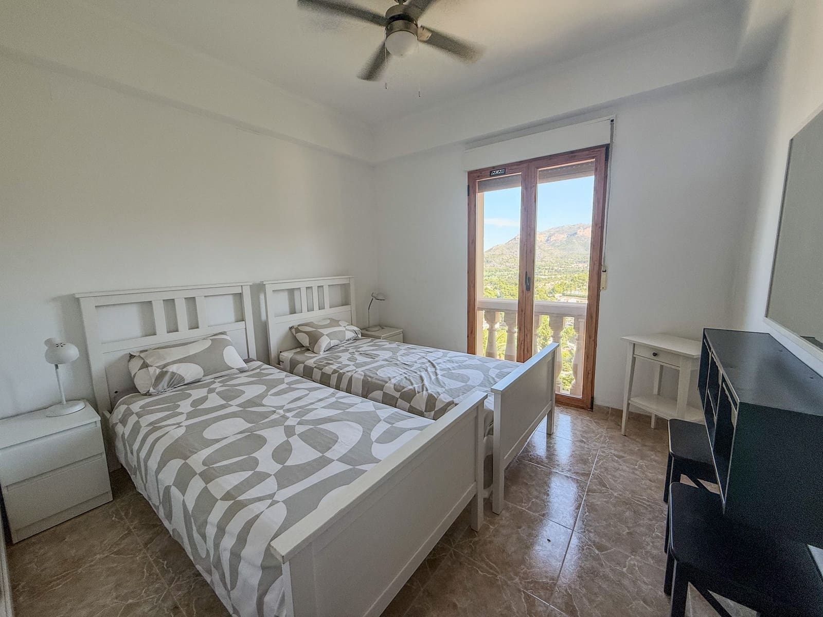 4 quarto Moradia para venda em La Sella com piscina - 635 000 € (Ref: 9242568)