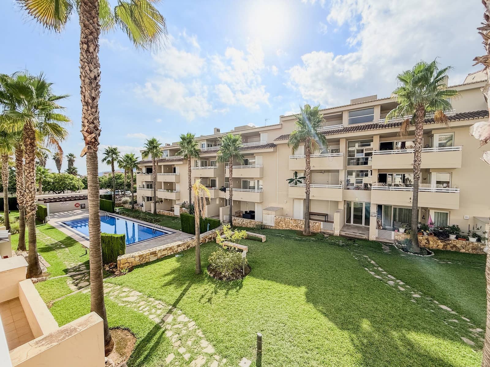 2 slaapkamer Appartement te koop in Pego met zwembad - € 195.000 (Ref: 9297742)