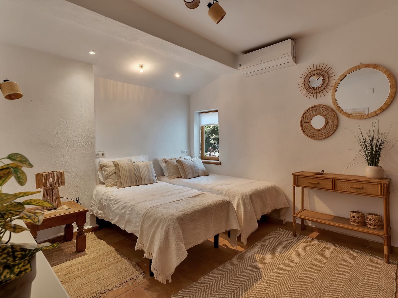 4 makuuhuone Huvila myytävänä paikassa Javea / Xabia mukana uima-altaan - 997 000 € (Ref: 9305009)