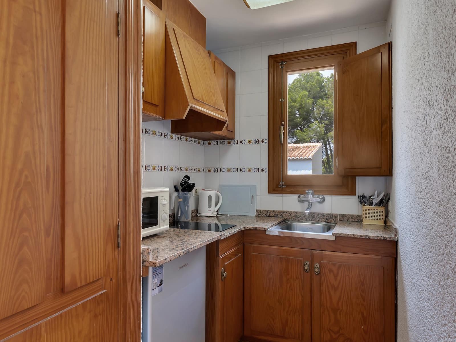 4 makuuhuone Huvila myytävänä paikassa Javea / Xabia mukana uima-altaan - 997 000 € (Ref: 9305009)