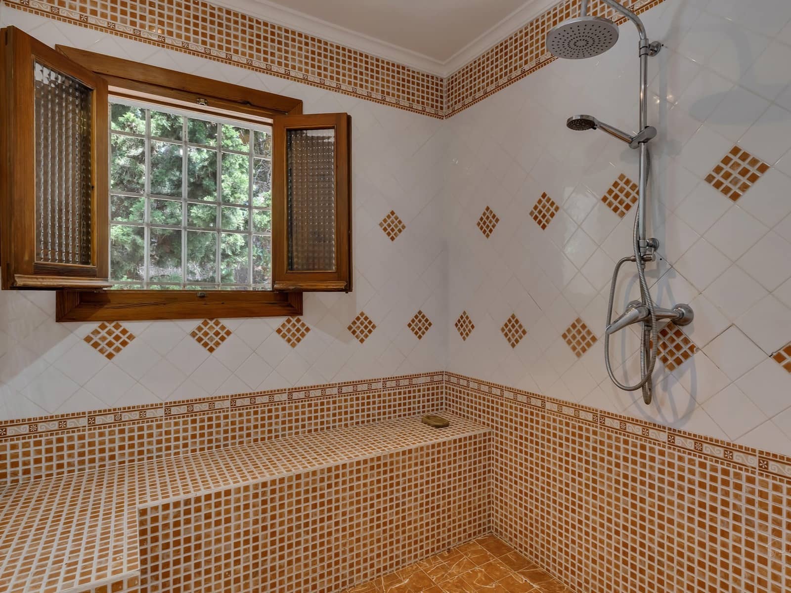 4 makuuhuone Huvila myytävänä paikassa Javea / Xabia mukana uima-altaan - 997 000 € (Ref: 9305009)