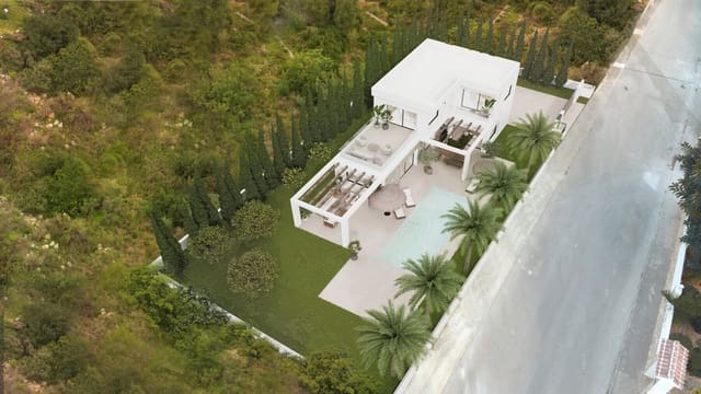 4 bedroom Villa for sale in Cap Martí - El Tossalet - Pinomar, Javea / Xàbia with pool - € 2,790,000 (Ref: 9305010)