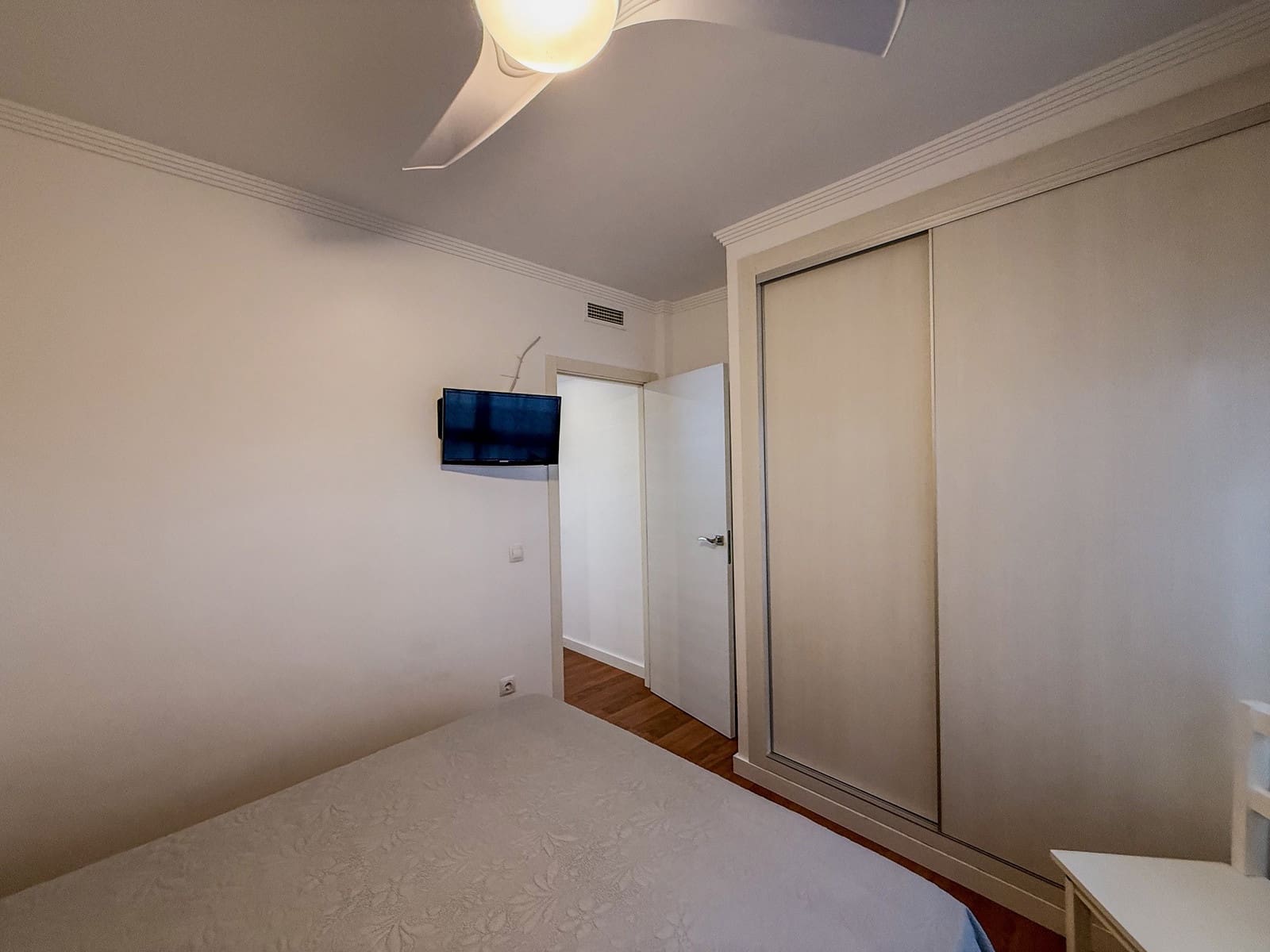 2 slaapkamer Appartement te koop in Denia met zwembad - € 310.000 (Ref: 9305015)