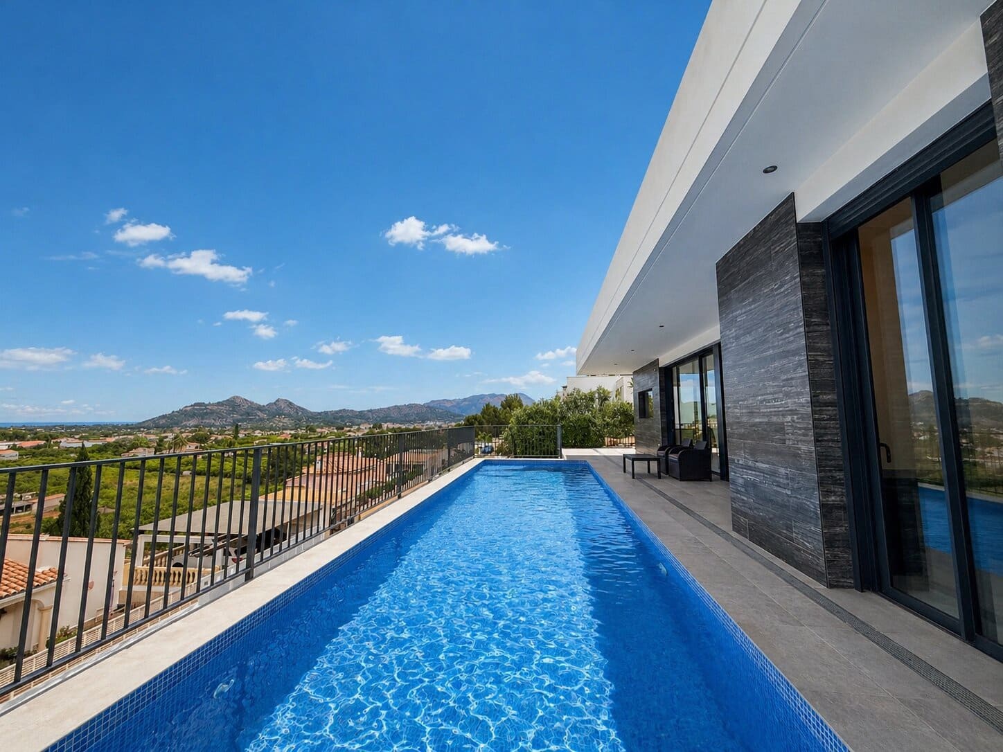 3 bedroom Villa for sale in Pedreguer with pool - € 675,000 (Ref: 9305020)