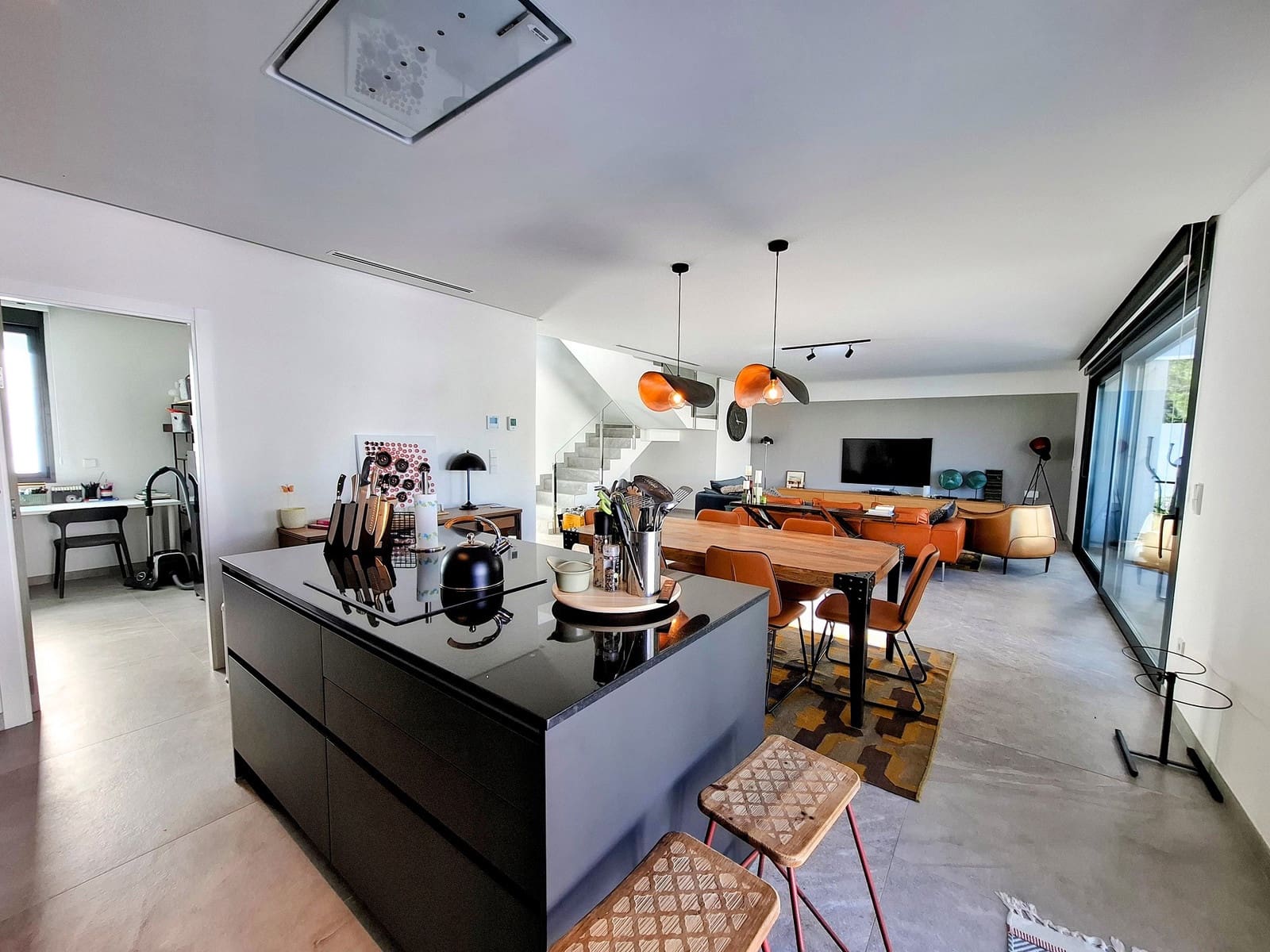 3 soveværelse Villa til salg i Denia med swimmingpool - € 870.000 (Ref: 9305023)