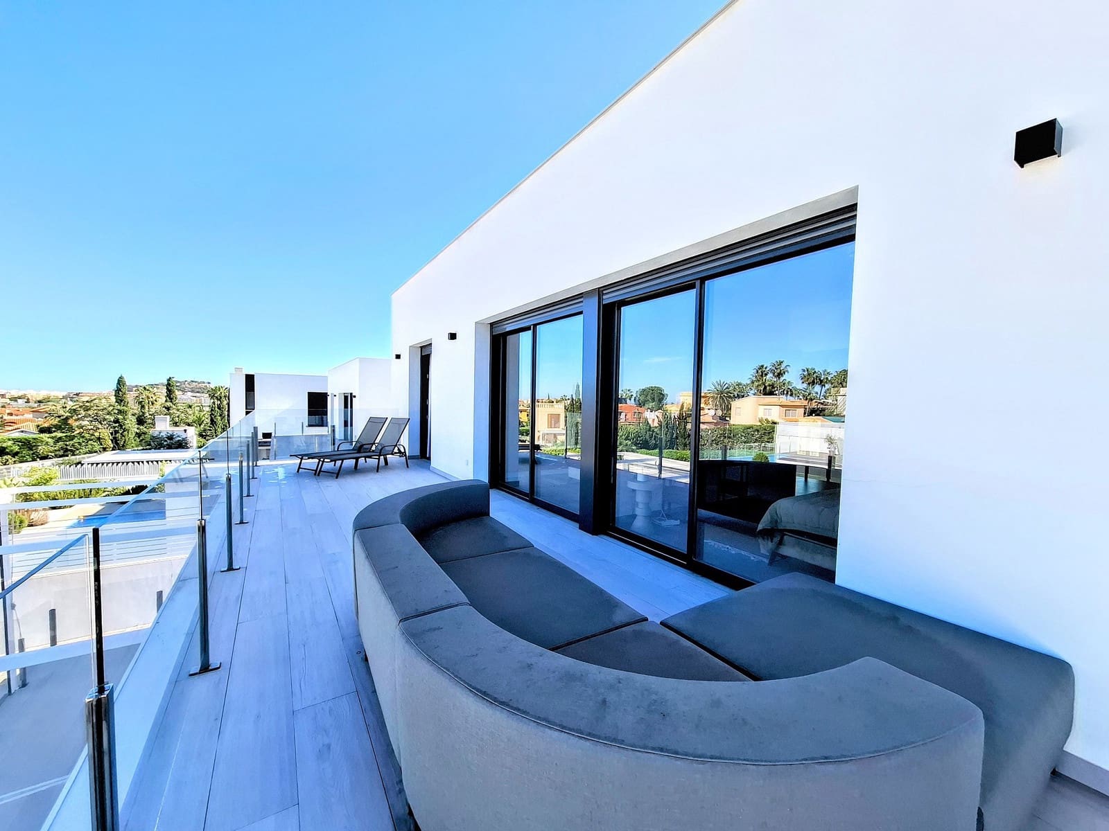 3 soveværelse Villa til salg i Denia med swimmingpool - € 870.000 (Ref: 9305023)