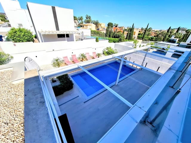 3 soveværelse Villa til salg i El Montgó, Dénia med swimmingpool - € 870.000 (Ref: 9305023)