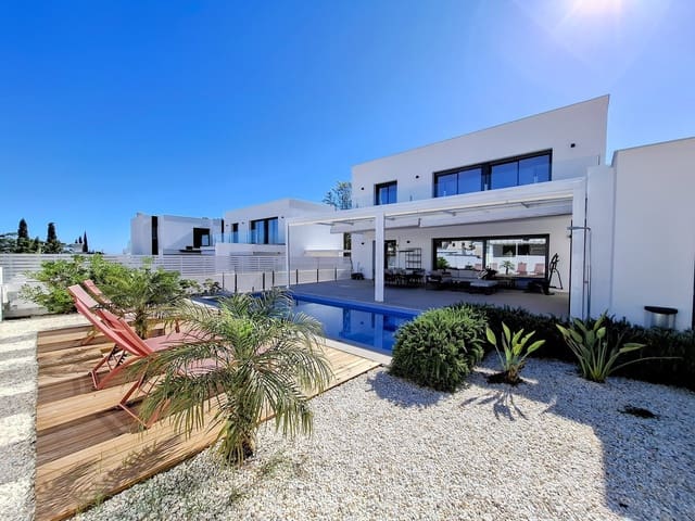 3 soveværelse Villa til salg i El Montgó, Dénia med swimmingpool - € 870.000 (Ref: 9305023)