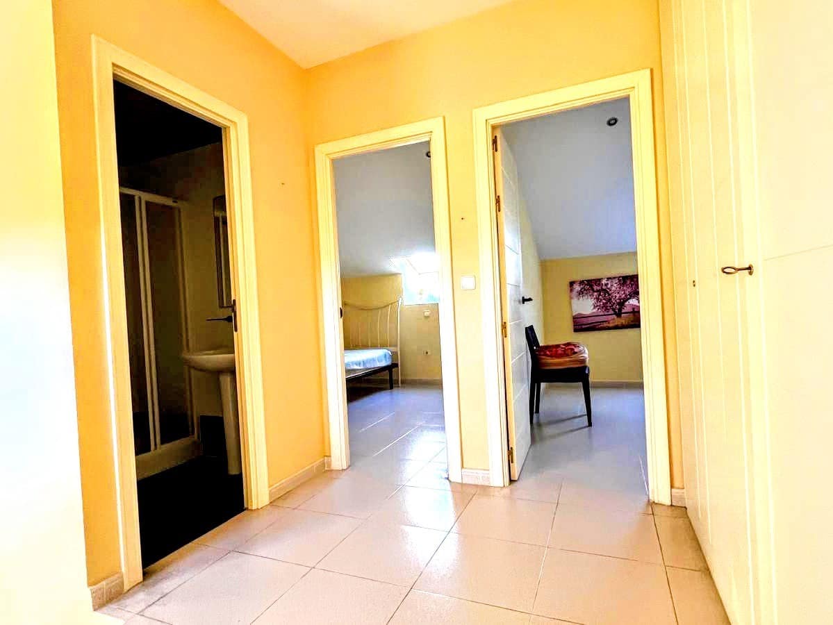 4 Zimmer Penthouse zu verkaufen in Denia mit Pool - 555.000 € (Ref: 9305024)