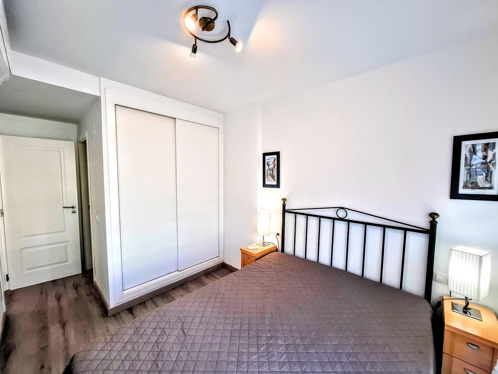 2 slaapkamer Appartement te koop in Denia met zwembad - € 450.000 (Ref: 9305026)