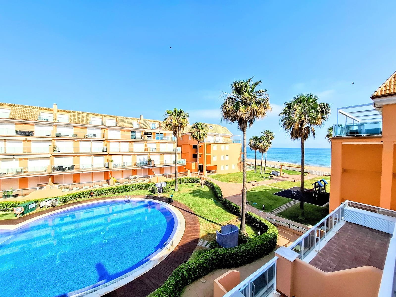 2 slaapkamer Appartement te koop in Denia met zwembad - € 450.000 (Ref: 9305026)