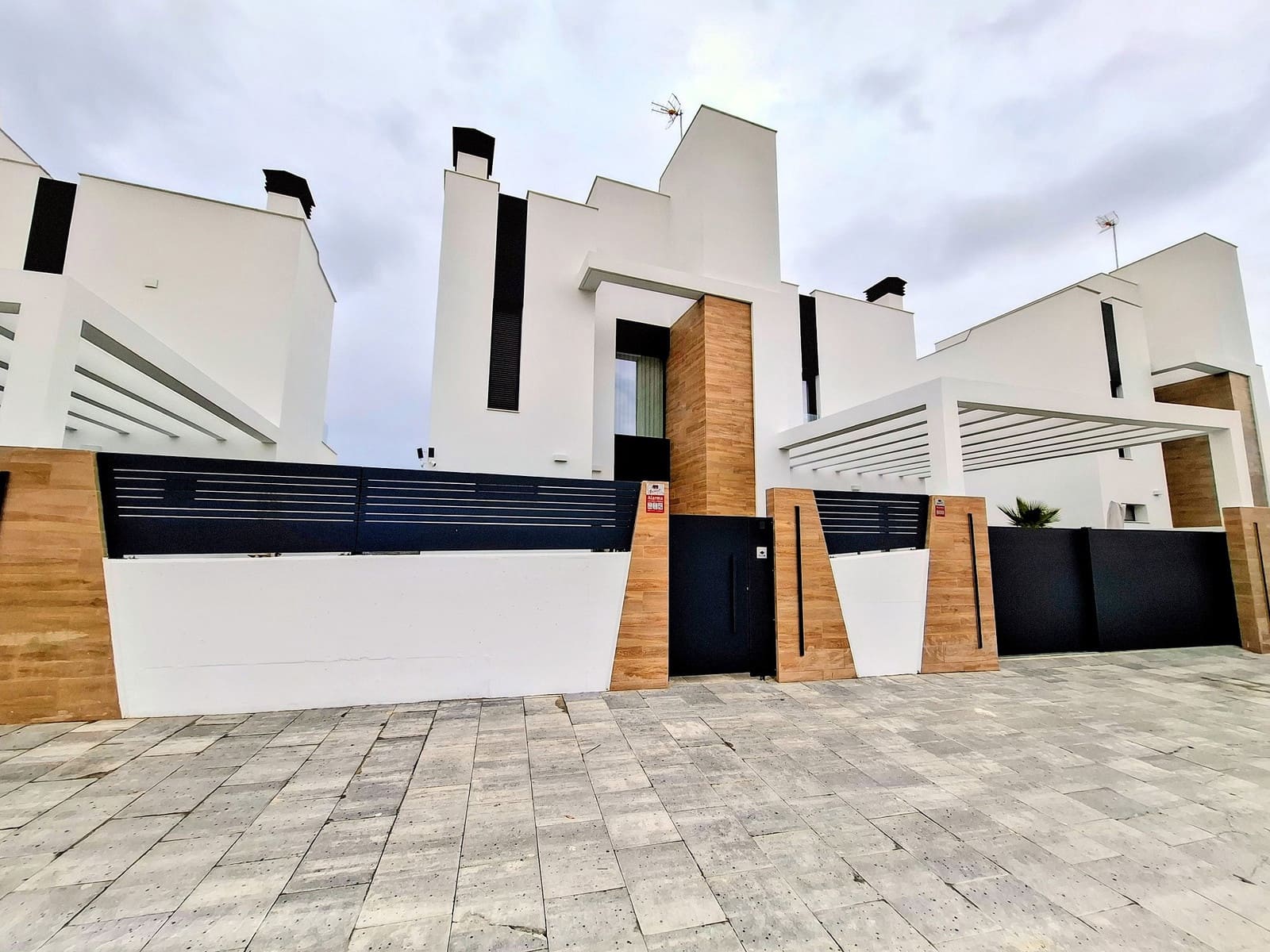 3 Zimmer Villa zu verkaufen in Finestrat mit Pool - 1.750.000 € (Ref: 9305028)