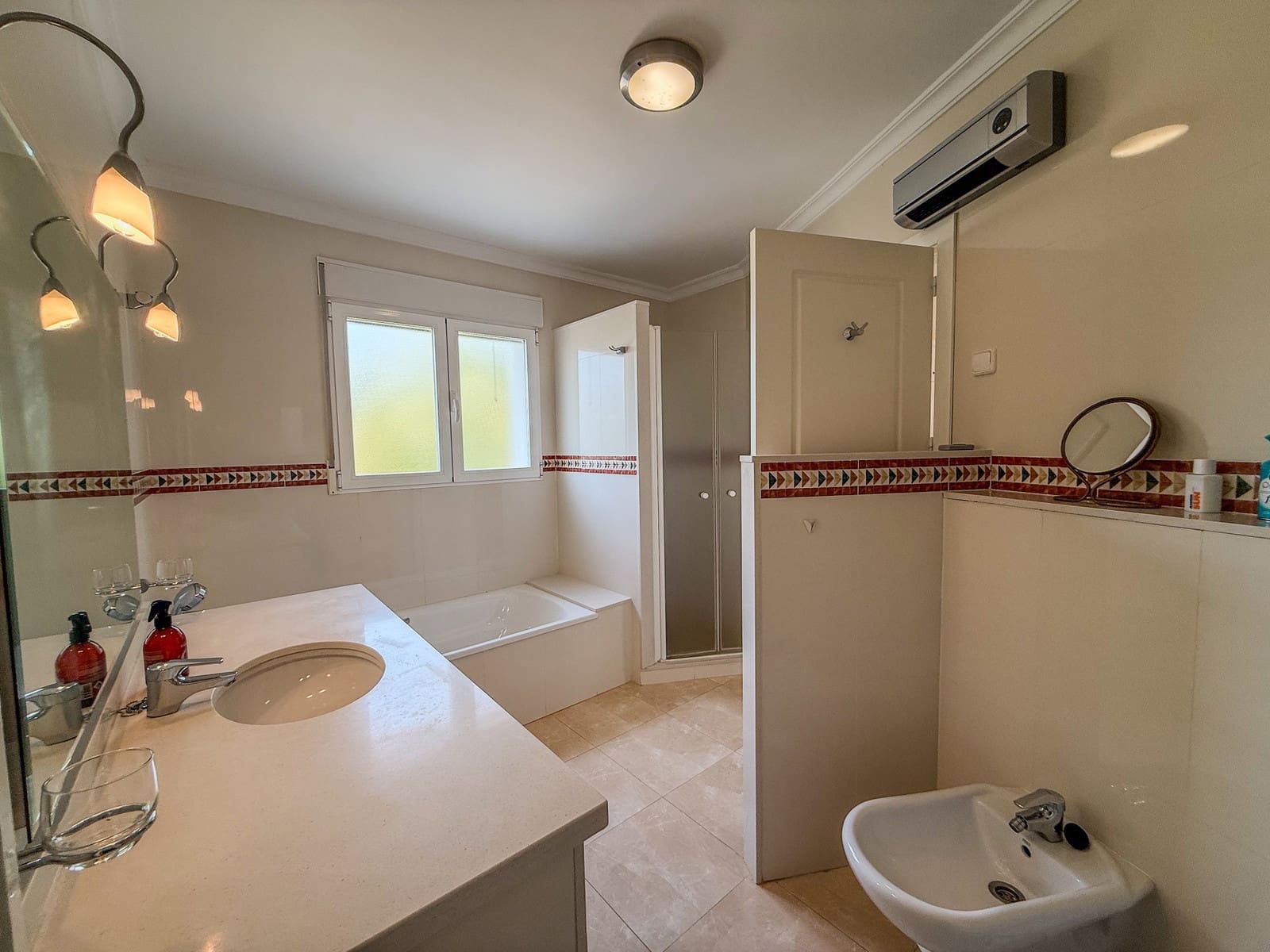 6 sypialnia Willa na sprzedaż w La Sella z basenem - 1 150 000 € (Ref: 9305035)