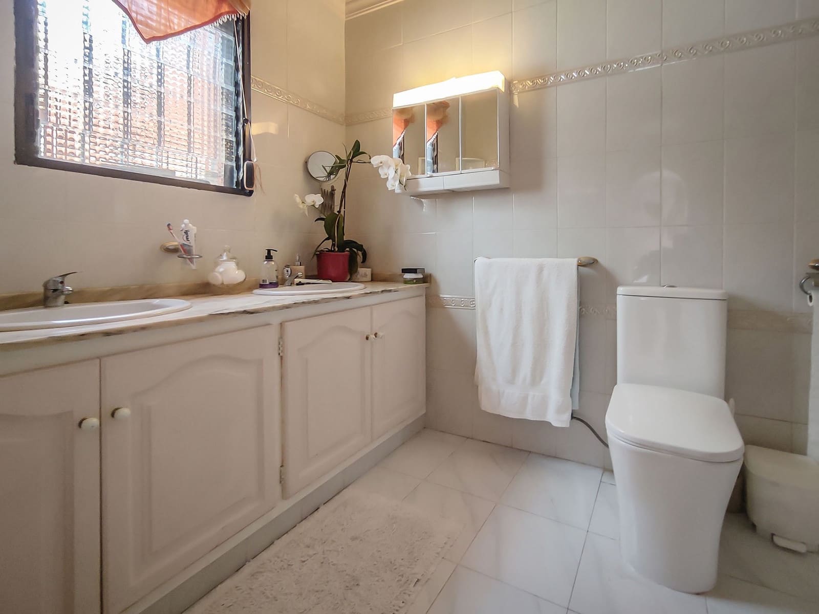 4 slaapkamer Villa te koop in Orba met zwembad - € 599.000 (Ref: 9305037)