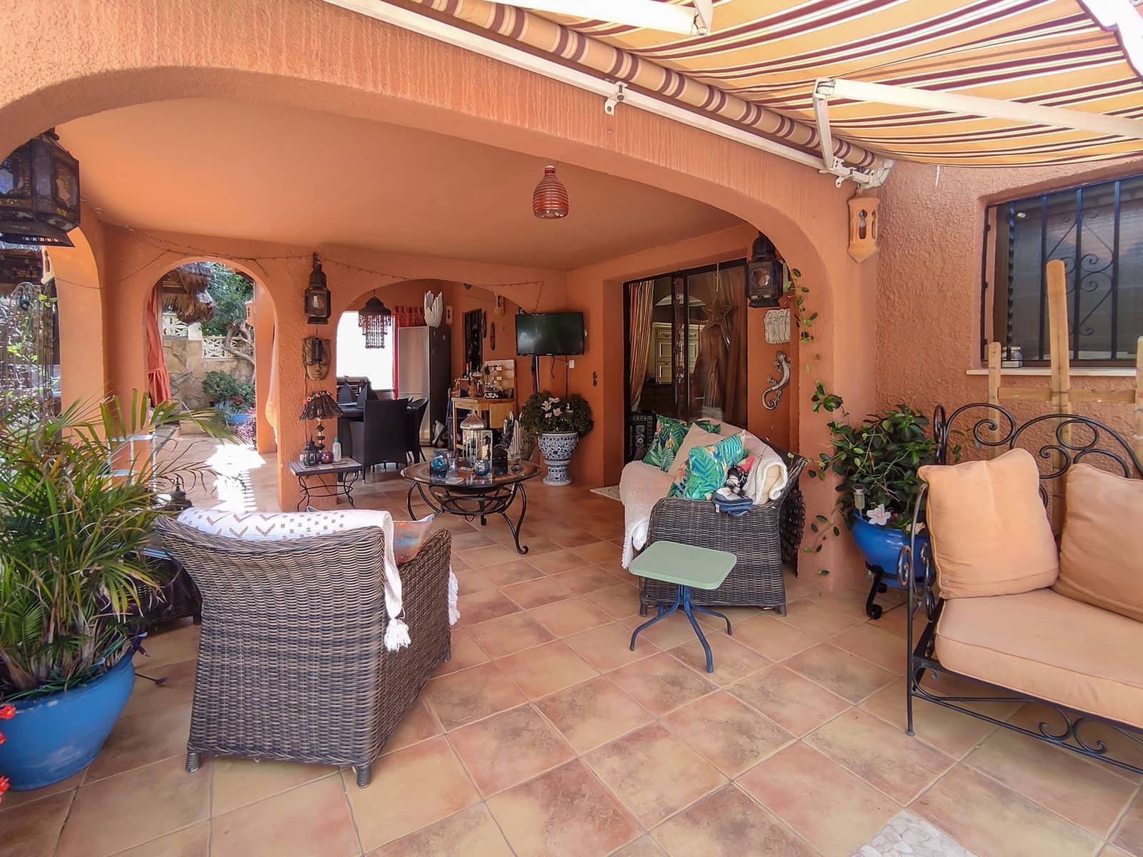 4 slaapkamer Villa te koop in Orba met zwembad - € 599.000 (Ref: 9305037)