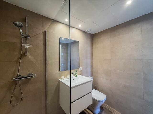 1 slaapkamer Penthouse te koop in El Montgó, Dénia met zwembad - € 297.000 (Ref: 9305045)