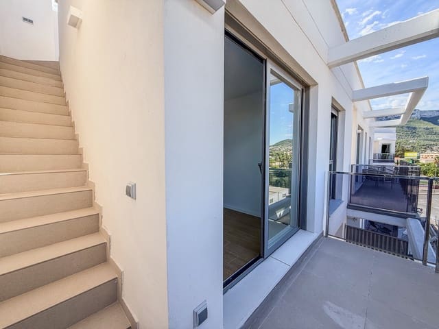 1 slaapkamer Penthouse te koop in El Montgó, Dénia met zwembad - € 297.000 (Ref: 9305045)