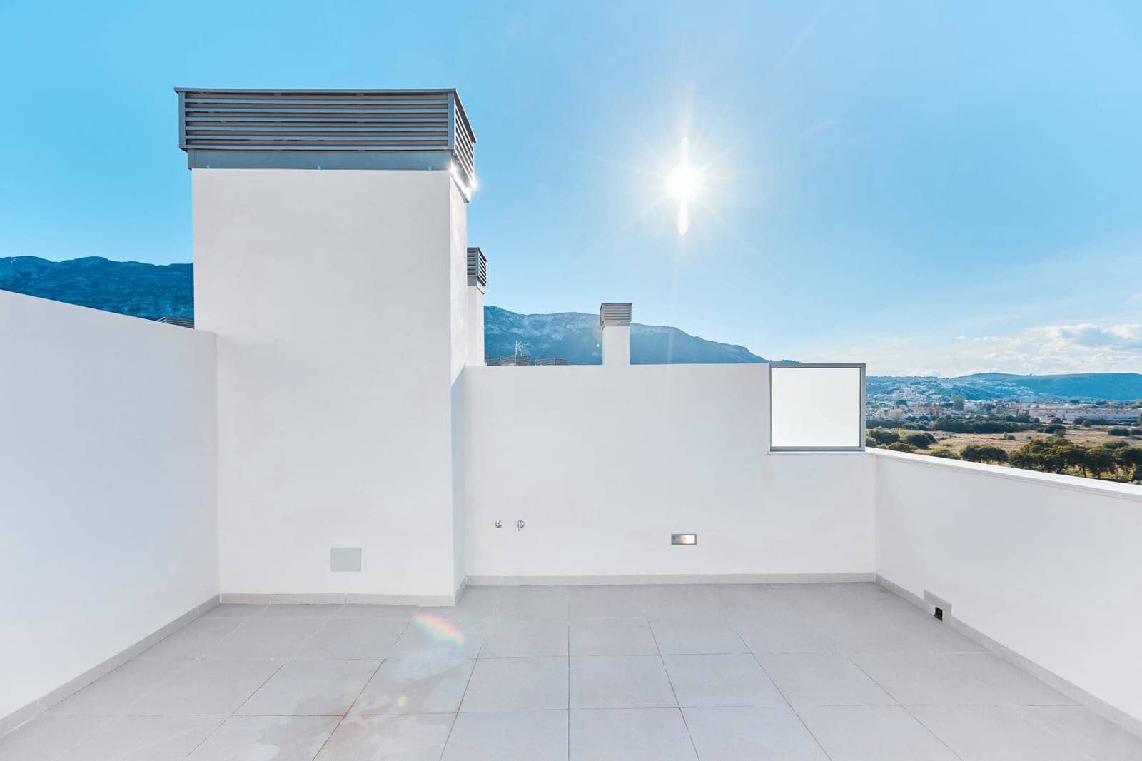 1 soveværelse Penthouse til salg i Denia med swimmingpool - € 308.000 (Ref: 9305045)