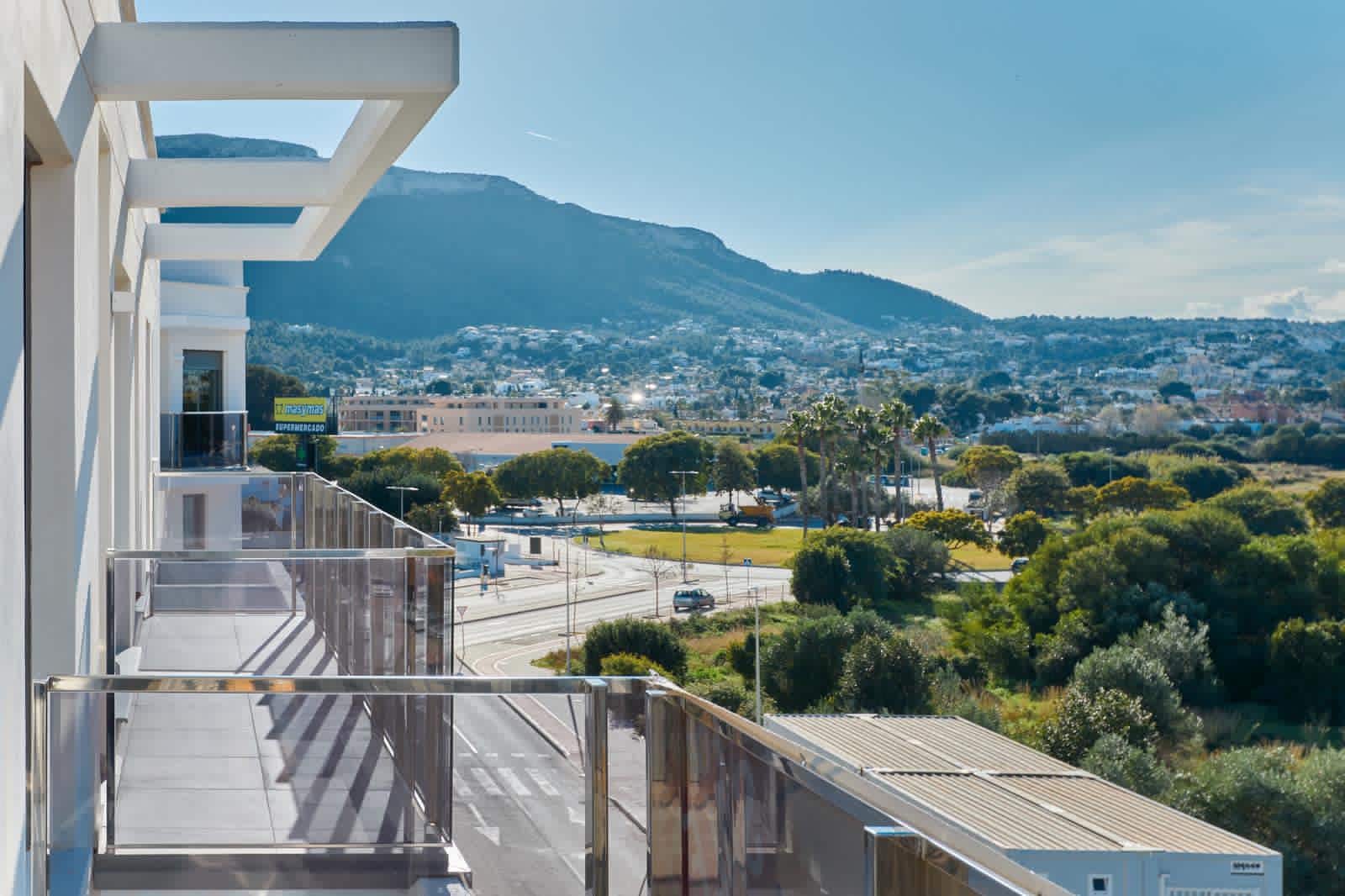 1 soveværelse Penthouse til salg i Denia med swimmingpool - € 308.000 (Ref: 9305045)