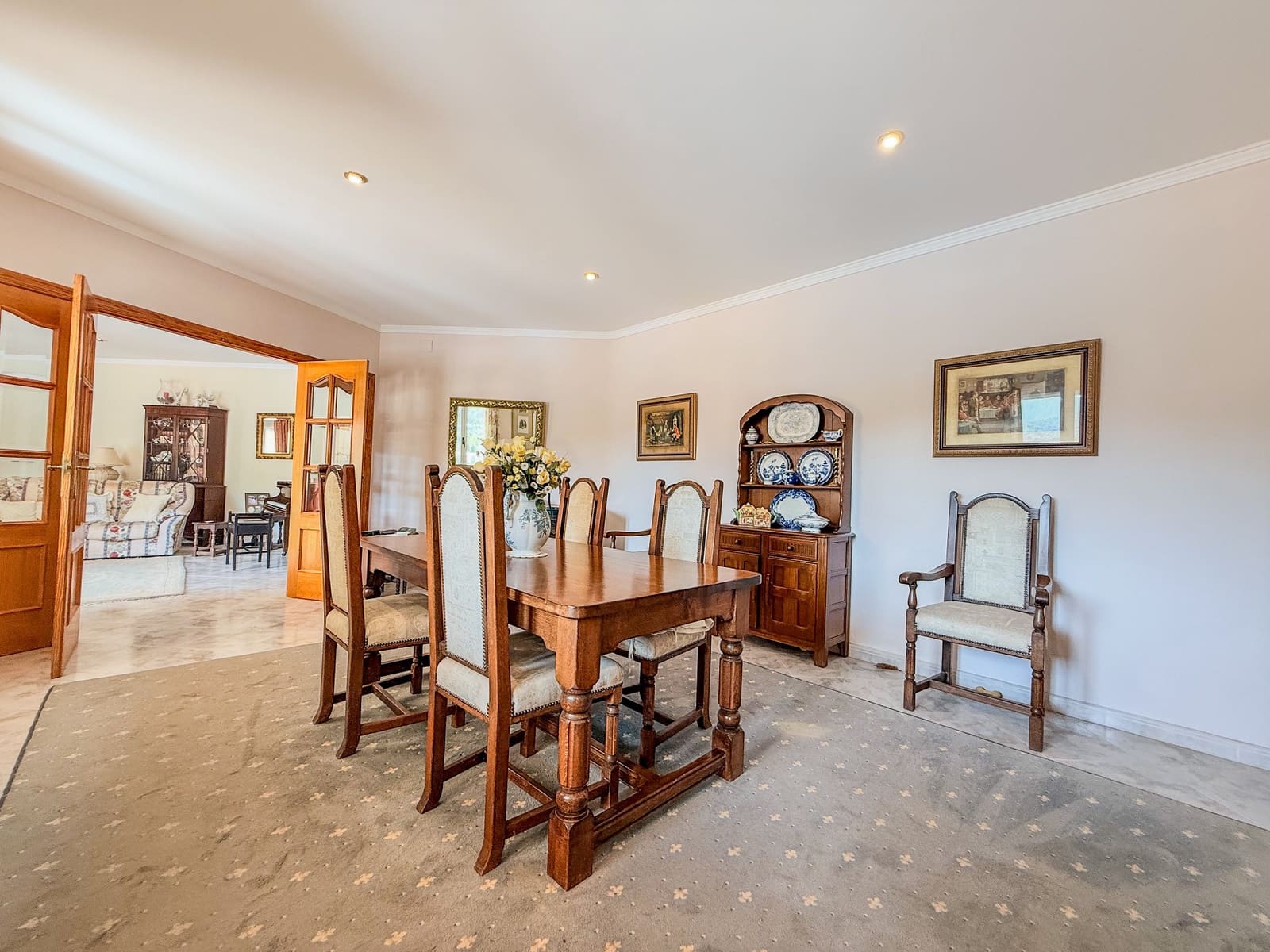 3 soverom Villa til salgs i Orba med svømmebasseng - € 650 000 (Ref: 9305046)