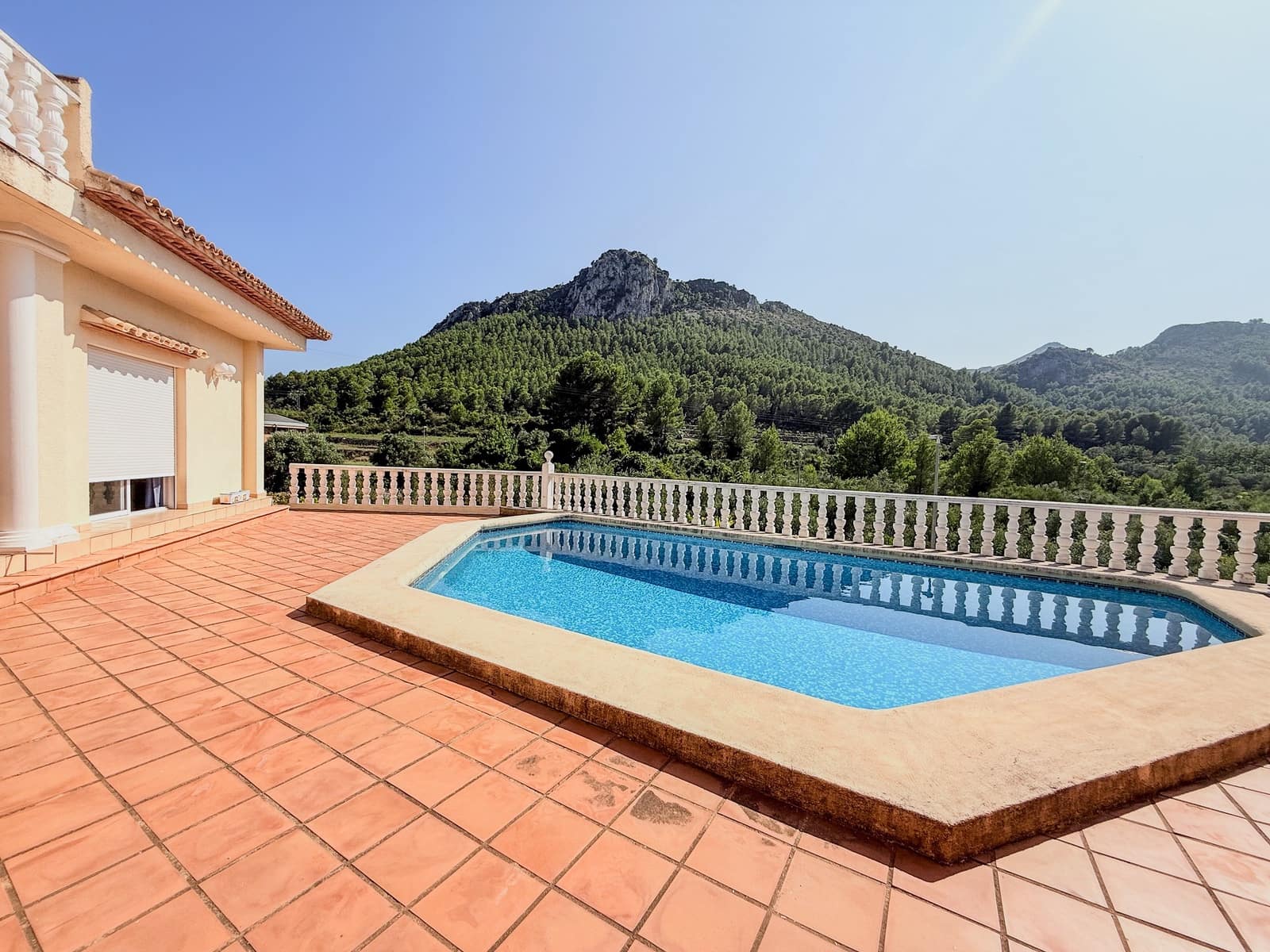 3 soverom Villa til salgs i Orba med svømmebasseng - € 650 000 (Ref: 9305046)