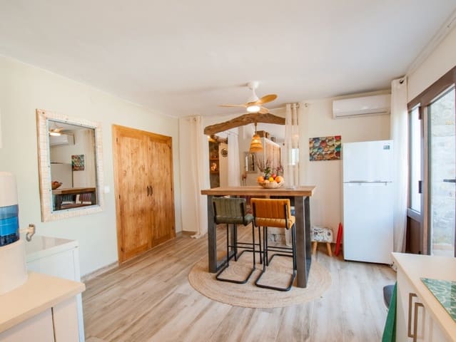 3 slaapkamer Villa te koop in Alcalalí / Alcanalí - € 695.000 (Ref: 9305047)